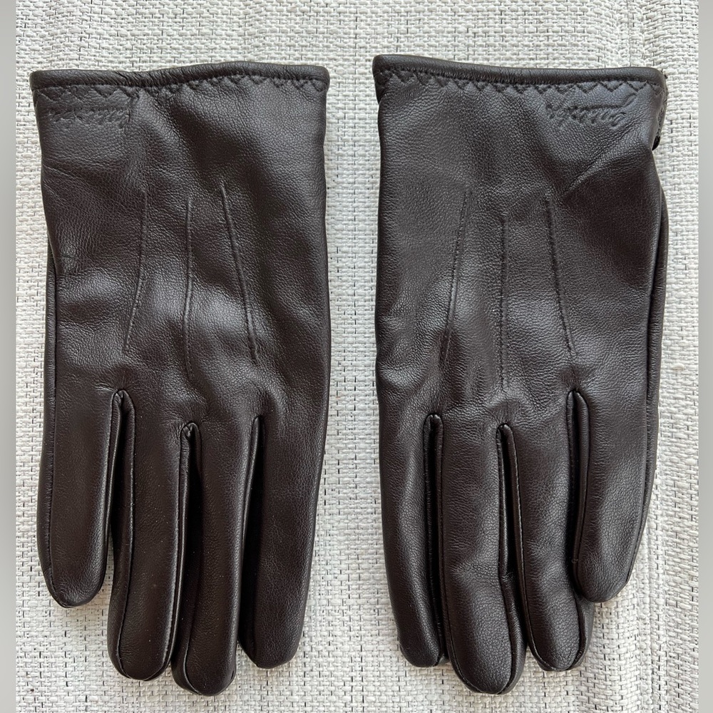 Men’s dark brown leather gloves